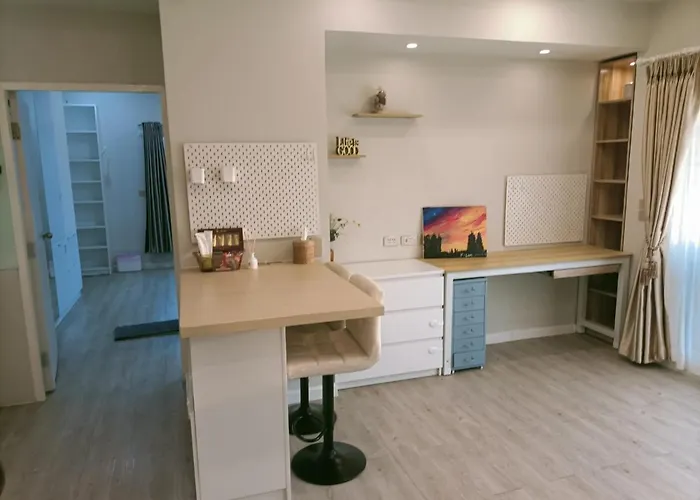 Apartment 溫馨小屋 *